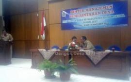 Kepala Desa Dengok Ikuti Bimtek Manajemen Pemerintahan Desa  