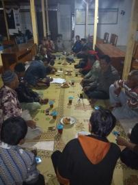 Pertemuan Rutin Anggota Linmas